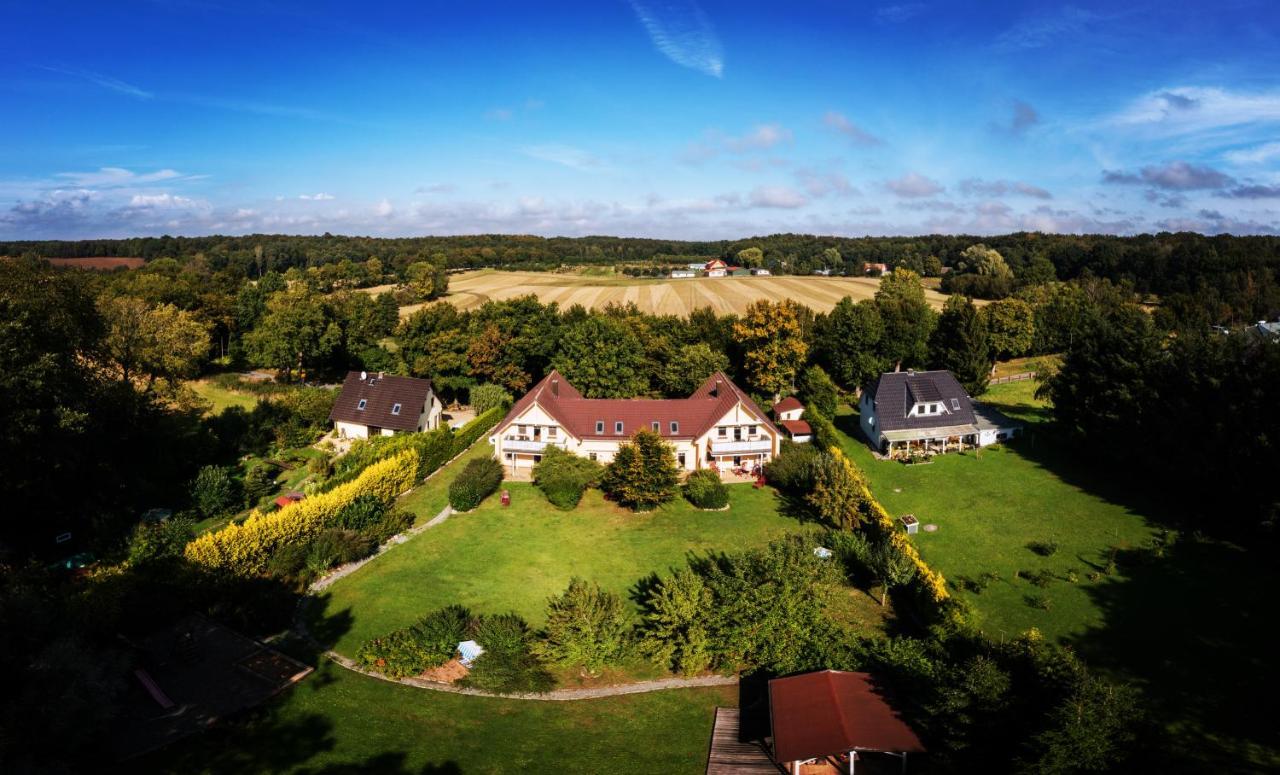 Апартаменты Eulenhof Ruegen Путбус Экстерьер фото
